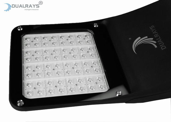 IP66 보호 옥외 LED 가로등 180 와트 140LPW IK08 진동 급료