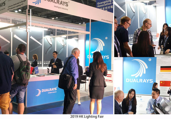 유럽에서 애프터 서비스가 제공되는 모션 센서용 HB3 DIP 전환 가능 전원 및 3CCT UFO LED 하이베이 조명 준비